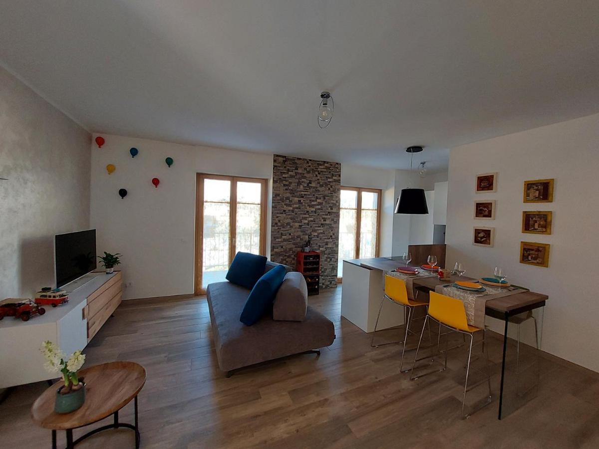 La Bougainville - Luxury Apartment Torbole Sul Garda Exterior photo